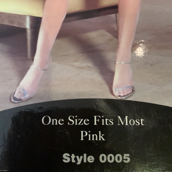 GLAMOROUS DREAMGIRL Brand New light pink stay up stockings. - Picture 4 of 10